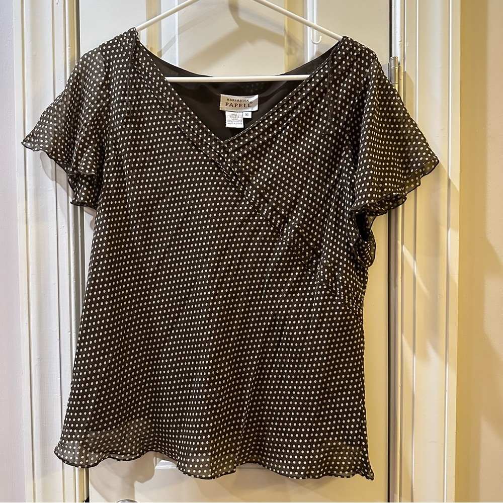 Adrianna Papell Brown Polka Dot Women's Chiffon-like flutter Top